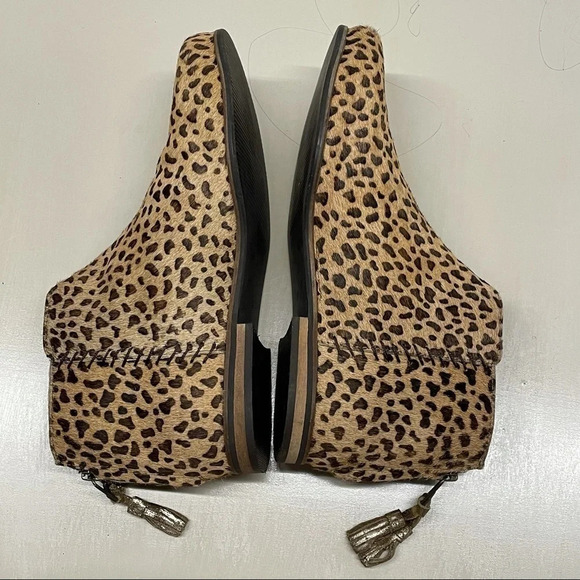 Boden Johnnie B Leopard Print Calf Hair Booties EU 37 Chelsea Boots - Picture 10 of 17